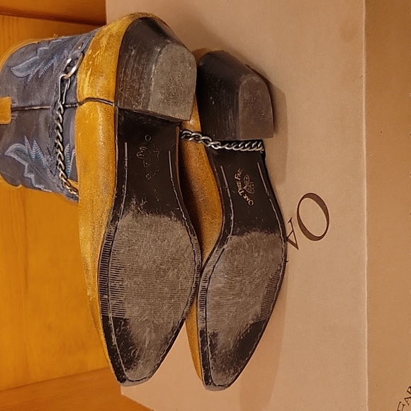 Oak Tree Farms Juniper Boot - Picture 8 of 8